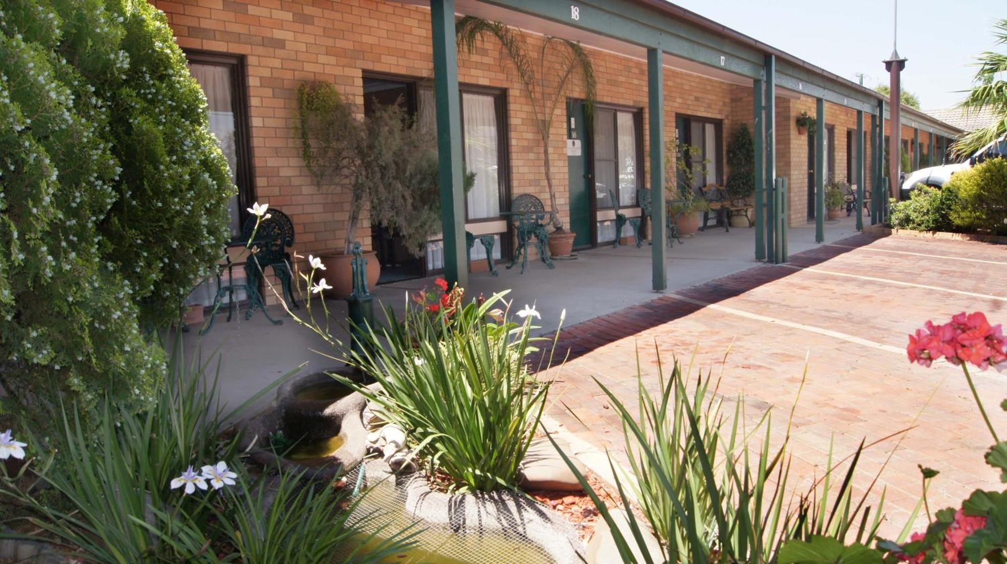 Ningana Motel Mudgee Exterior photo