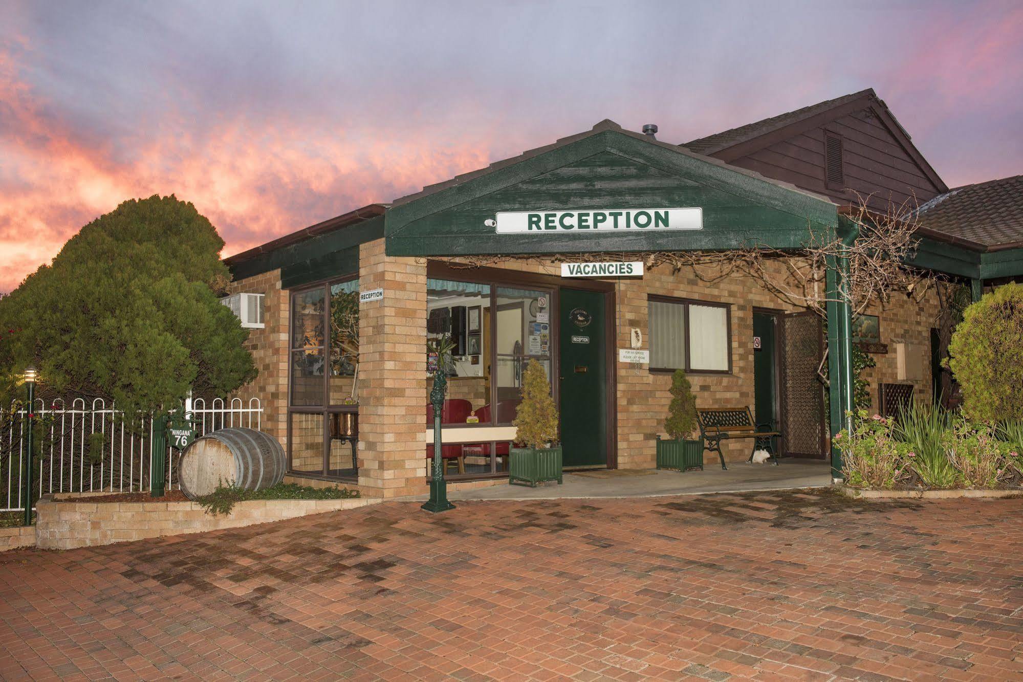 Ningana Motel Mudgee Exterior photo