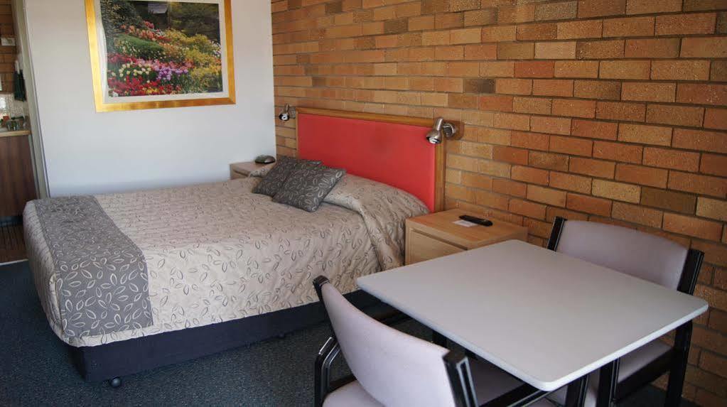 Ningana Motel Mudgee Exterior photo